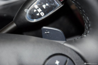 2012款奔驰E级实拍