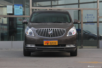 2014款GL8商务车3.0L XT豪华商务旗舰版
