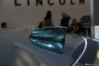 2016北京车展实拍：捷豹XJL