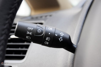 2012款腾翼C50实拍