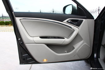 2012款B90手动豪华型