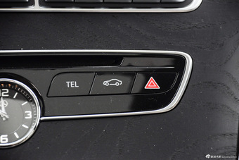 2015款奔驰C级C200L 2.0T自动运动版