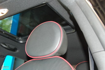 2011款MINI COOPER S CLUBMAN Hampton限量版