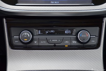 2016款帝豪GS 1.8L自动领尚型优雅版