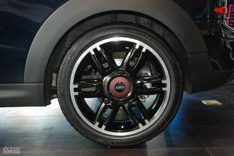2011款MINI COOPER S CLUBMAN Hampton限量版