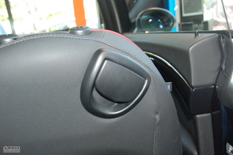 2011款MINI COOPER S CLUBMAN Hampton限量版