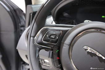 2015款捷豹XJL巴黎车展实拍