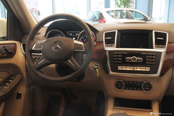 2012款奔驰ML350到店实拍