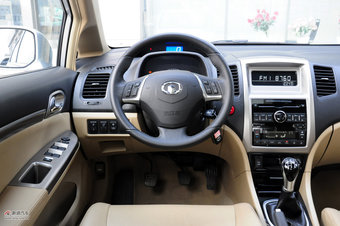 2012款腾翼C50实拍