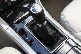 2012款B90手动豪华型