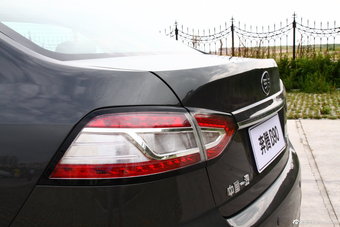 2012款B90手动豪华型