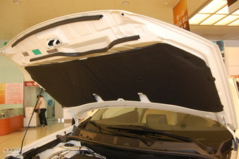 2011款逍客2.0L两驱CVT XV雷