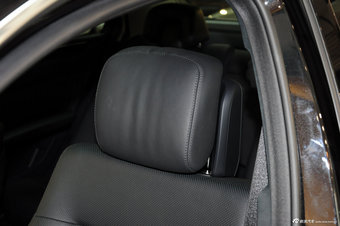 2012款奔驰E级实拍