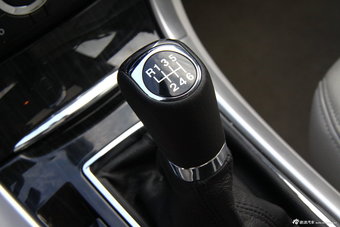 2012款B90手动豪华型