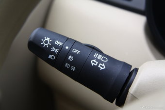 2012款启辰D50