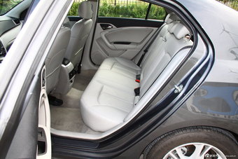 2012款B90手动豪华型