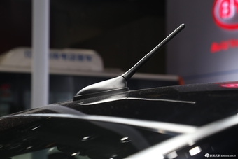 2014年第12届广州国际车展 图为：比亚迪e6先行者