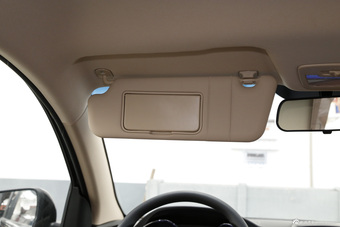 2015款宝骏560 1.8L手动精英型