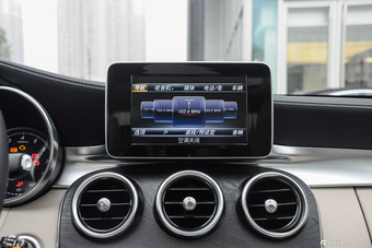 2015款奔驰C级C200L 2.0T自动运动版