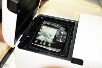 2011款捷豹XJ高清到店实拍