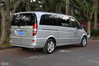 2011款奔驰唯雅诺-外观