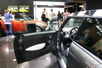 MINIcooperclubman