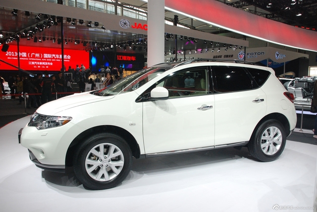 2013款楼兰3.5L CVT荣耀版图片