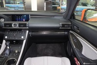 2016款雷克萨斯RC F 5.0L碳纤维版