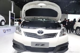 2014年第12届广州国际车展 图为：丰田逸致
