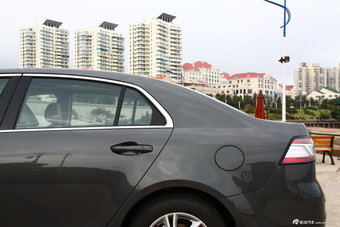 2012款B90手动豪华型