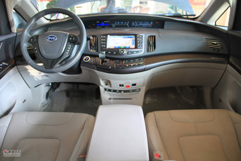 2011款比亚迪e6 CVT纯电动车图片