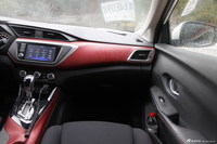2016款蓝鸟 1.6L CVT高能版