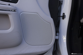 2014款捷豹XJL 3.0 SC四驱全景商务版