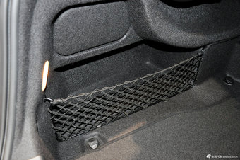 2012款奔驰E级实拍