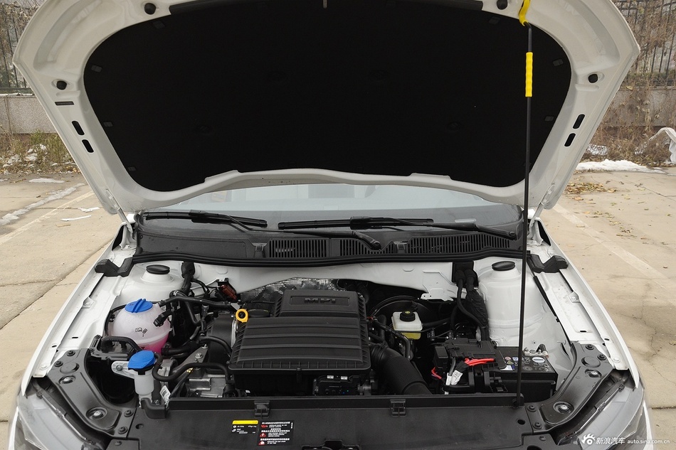 2015款朗行1.6L手动舒适型