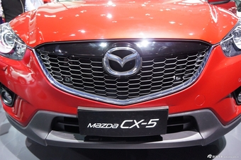 2014年第12届广州国际车展 图为：马自达CX-5