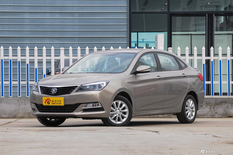 2015款悦翔V7 1.6L 手动乐尚型