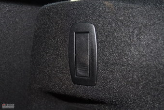2011款MINI COOPER S CLUBMAN Hampton限量版