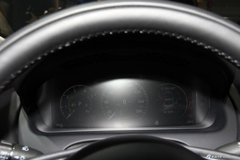 2016北京车展实拍：捷豹XJL