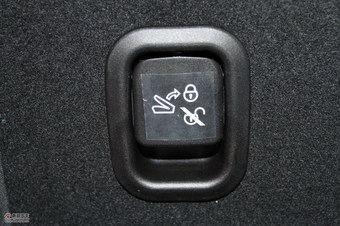 2011款MINI COOPER S CLUBMAN Hampton限量版