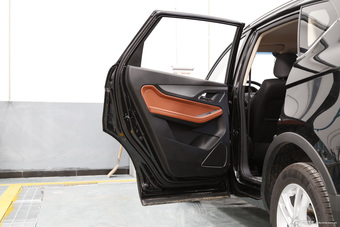 2015款宝骏560 1.8L手动精英型