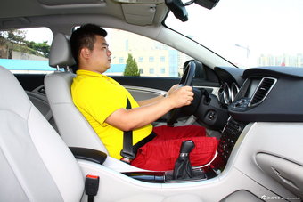 2012款B90手动豪华型