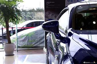 2015款雷克萨斯RC F到店实拍