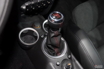 MINI JOHN COUPE WORKS