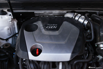 2015款起亚K5 2.0T自动Turbo