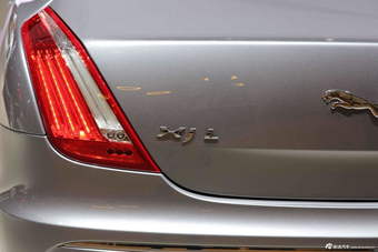 2015款捷豹XJL巴黎车展实拍