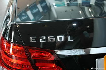 2014款奔驰E 260L运动轿车