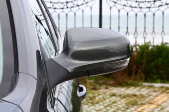 2012款B90手动豪华型