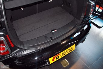 2011款MINI COOPER S CLUBMAN Hampton限量版