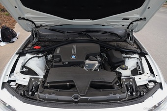 2016款宝马4系2.0T自动420i Gran Coupe进取型图片